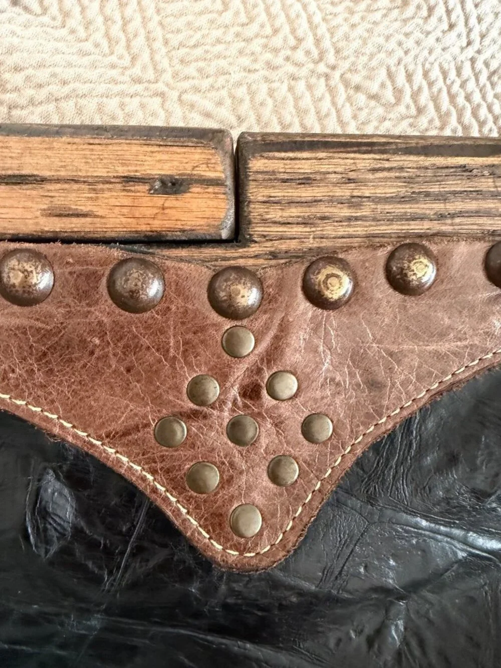 Artisan Made Vintage Womens Leather Wood Frame Studded Hand/Shoulder Bag Boho